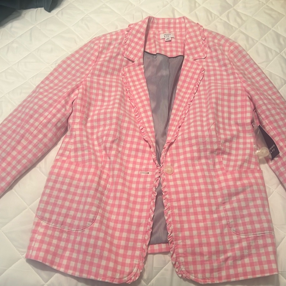 NWT, Crown and Ivy, Pink and white plaid blazer, size 10